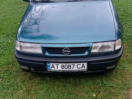 Зеленый Опель Вектра, объемом двигателя 2 л и пробегом 470 тыс. км за 1550 $, фото 1 на Automoto.ua
