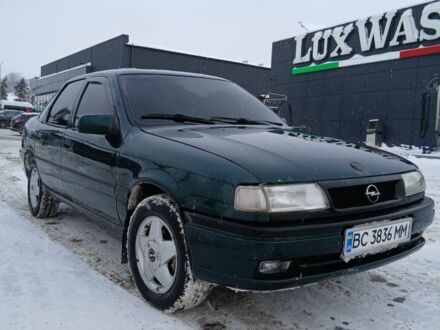 Зеленый Опель Вектра, объемом двигателя 2 л и пробегом 300 тыс. км за 1950 $, фото 1 на Automoto.ua