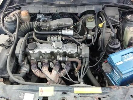 Зеленый Опель Вектра, объемом двигателя 2 л и пробегом 400 тыс. км за 1700 $, фото 1 на Automoto.ua