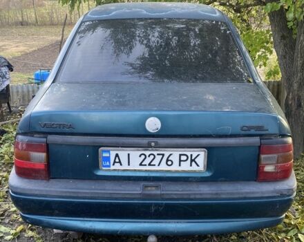 Зелений Опель Вектра, об'ємом двигуна 1.6 л та пробігом 395 тис. км за 950 $, фото 1 на Automoto.ua