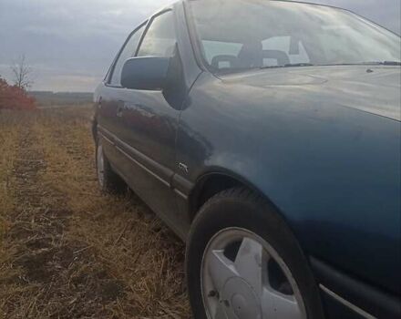 Зеленый Опель Вектра, объемом двигателя 2 л и пробегом 400 тыс. км за 1900 $, фото 1 на Automoto.ua