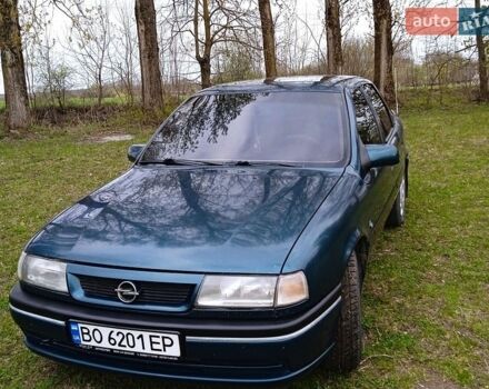 Зеленый Опель Вектра, объемом двигателя 1.6 л и пробегом 204 тыс. км за 2300 $, фото 1 на Automoto.ua
