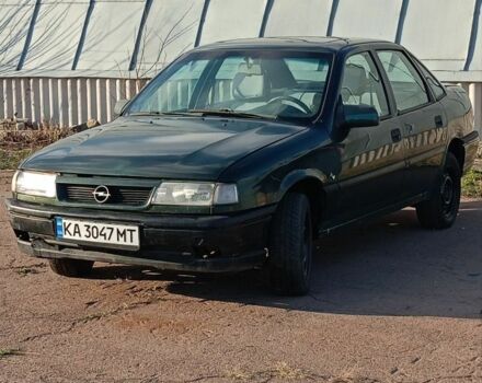 Зеленый Опель Вектра, объемом двигателя 1.6 л и пробегом 764 тыс. км за 750 $, фото 1 на Automoto.ua
