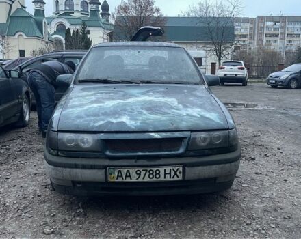 Зеленый Опель Вектра, объемом двигателя 2 л и пробегом 200 тыс. км за 500 $, фото 1 на Automoto.ua