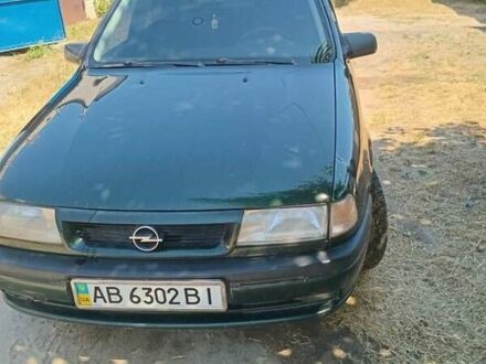 Зелений Опель Вектра, об'ємом двигуна 2 л та пробігом 431 тис. км за 1400 $, фото 1 на Automoto.ua