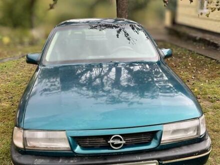 Зеленый Опель Вектра, объемом двигателя 2 л и пробегом 319 тыс. км за 1750 $, фото 1 на Automoto.ua