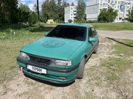 Зеленый Опель Вектра, объемом двигателя 2.2 л и пробегом 395 тыс. км за 700 $, фото 1 на Automoto.ua