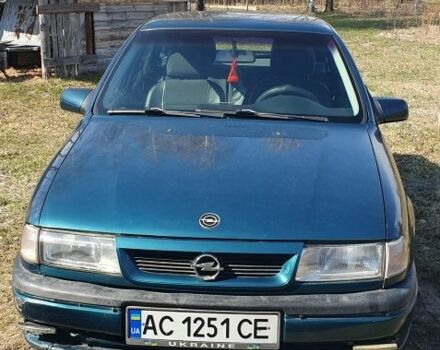 Зеленый Опель Вектра, объемом двигателя 1.8 л и пробегом 260 тыс. км за 1500 $, фото 1 на Automoto.ua