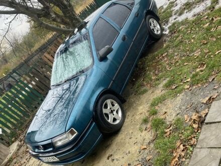 Зеленый Опель Вектра, объемом двигателя 2 л и пробегом 280 тыс. км за 1500 $, фото 1 на Automoto.ua