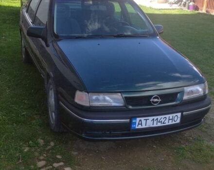 Зеленый Опель Вектра, объемом двигателя 1.7 л и пробегом 2 тыс. км за 2200 $, фото 1 на Automoto.ua