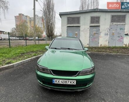 Зеленый Опель Вектра, объемом двигателя 1.6 л и пробегом 234 тыс. км за 3100 $, фото 1 на Automoto.ua