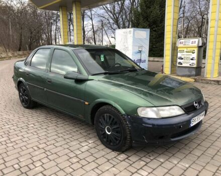 Зеленый Опель Вектра, объемом двигателя 1.6 л и пробегом 250 тыс. км за 1400 $, фото 1 на Automoto.ua