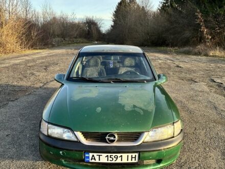 Зеленый Опель Вектра, объемом двигателя 2 л и пробегом 370 тыс. км за 1000 $, фото 1 на Automoto.ua