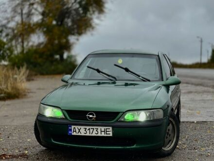 Опель Вектра 1996 в Харькове на Automoto.ua Зеленый Опель Вектра, объемом двигателя 1.8 л и пробегом 240 тыс. км за 2505 $, фото 1 на Automoto.ua