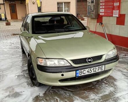 Зеленый Опель Вектра, объемом двигателя 2 л и пробегом 392 тыс. км за 1800 $, фото 1 на Automoto.ua