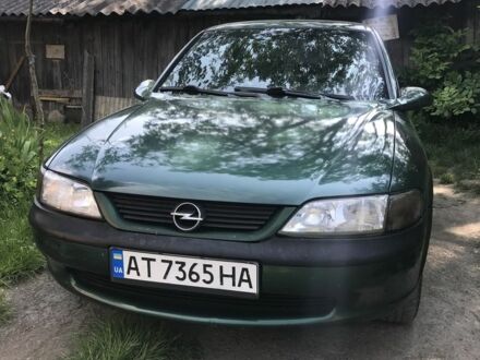 Зеленый Опель Вектра, объемом двигателя 1.6 л и пробегом 460 тыс. км за 2150 $, фото 1 на Automoto.ua