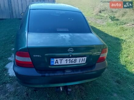 Зелений Опель Вектра, об'ємом двигуна 1.6 л та пробігом 336 тис. км за 1750 $, фото 1 на Automoto.ua