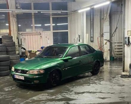 Зеленый Опель Вектра, объемом двигателя 2 л и пробегом 1 тыс. км за 750 $, фото 1 на Automoto.ua