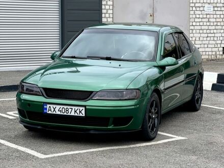 Опель Вектра 1996 у Харкові на Automoto.ua Зелений Опель Вектра, об'ємом двигуна 1.6 л та пробігом 228 тис. км за 3500 $, фото 1 на Automoto.ua