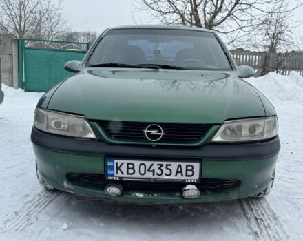 Зеленый Опель Вектра, объемом двигателя 2 л и пробегом 343 тыс. км за 2500 $, фото 1 на Automoto.ua