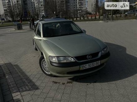 Опель Вектра 1996 у Дрогобичі на Automoto.ua Зелений Опель Вектра, об'ємом двигуна 1.8 л та пробігом 238 тис. км за 2550 $, фото 1 на Automoto.ua