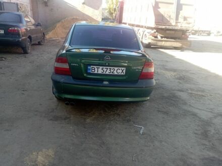 Зеленый Опель Вектра, объемом двигателя 2.5 л и пробегом 223 тыс. км за 2500 $, фото 1 на Automoto.ua