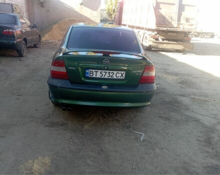 Зелений Опель Вектра, об'ємом двигуна 2.5 л та пробігом 223 тис. км за 2500 $, фото 1 на Automoto.ua