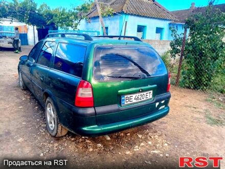 Опель Вектра 1997 в Николаеве на Automoto.ua Зеленый Опель Вектра, объемом двигателя 1.6 л и пробегом 400 тыс. км за 1600 $, фото 1 на Automoto.ua