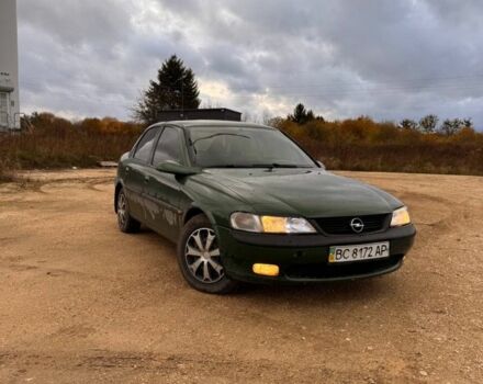 Зеленый Опель Вектра, объемом двигателя 2.5 л и пробегом 230 тыс. км за 550 $, фото 1 на Automoto.ua