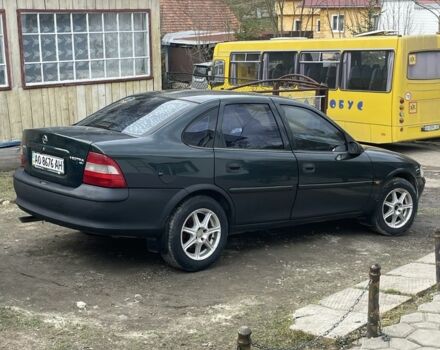 Зеленый Опель Вектра, объемом двигателя 0 л и пробегом 3 тыс. км за 1500 $, фото 1 на Automoto.ua