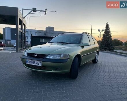 Зеленый Опель Вектра, объемом двигателя 2 л и пробегом 388 тыс. км за 2300 $, фото 1 на Automoto.ua