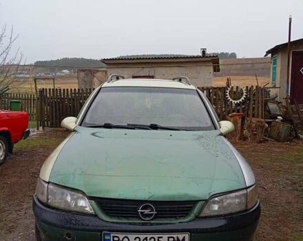 Зеленый Опель Вектра, объемом двигателя 1.6 л и пробегом 360 тыс. км за 1100 $, фото 1 на Automoto.ua