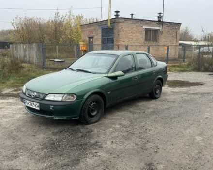 Зеленый Опель Вектра, объемом двигателя 1.6 л и пробегом 290 тыс. км за 1099 $, фото 1 на Automoto.ua