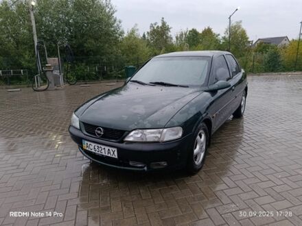 Зеленый Опель Вектра, объемом двигателя 0 л и пробегом 285 тыс. км за 1650 $, фото 1 на Automoto.ua