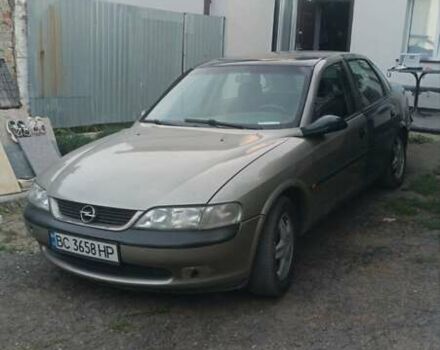 Зеленый Опель Вектра, объемом двигателя 1.8 л и пробегом 300 тыс. км за 1900 $, фото 1 на Automoto.ua