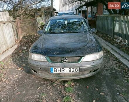 Зеленый Опель Вектра, объемом двигателя 2 л и пробегом 350 тыс. км за 1900 $, фото 1 на Automoto.ua