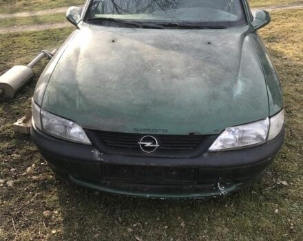 Зеленый Опель Вектра, объемом двигателя 1.6 л и пробегом 3 тыс. км за 350 $, фото 1 на Automoto.ua