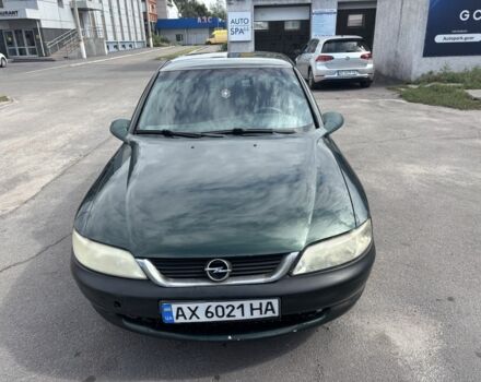 Зеленый Опель Вектра, объемом двигателя 2 л и пробегом 500 тыс. км за 2208 $, фото 1 на Automoto.ua