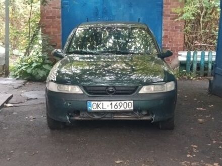 Опель Вектра 1998 в Краматорске на Automoto.ua Зеленый Опель Вектра, объемом двигателя 0 л и пробегом 899 тыс. км за 959 $, фото 1 на Automoto.ua