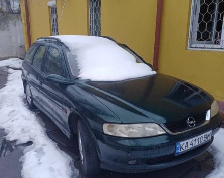 Зеленый Опель Вектра, объемом двигателя 1.6 л и пробегом 389 тыс. км за 1856 $, фото 1 на Automoto.ua
