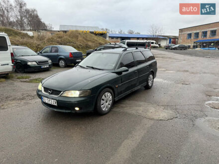 Зеленый Опель Вектра, объемом двигателя 0 л и пробегом 350 тыс. км за 1100 $, фото 1 на Automoto.ua