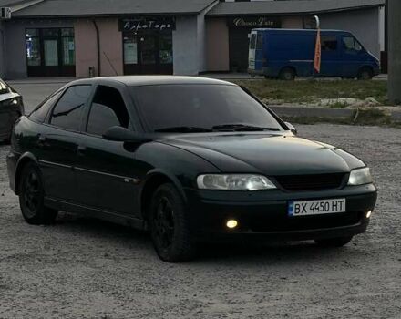 Зелений Опель Вектра, об'ємом двигуна 1.6 л та пробігом 414 тис. км за 3000 $, фото 1 на Automoto.ua