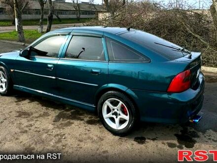 Опель Вектра 1999 в Полтаве на Automoto.ua Зеленый Опель Вектра, объемом двигателя 2 л и пробегом 250 тыс. км за 3000 $, фото 1 на Automoto.ua