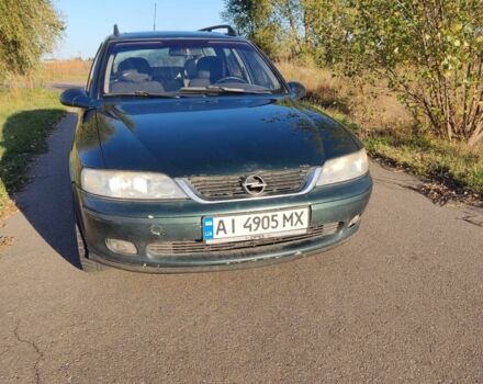 Зеленый Опель Вектра, объемом двигателя 2 л и пробегом 369 тыс. км за 1600 $, фото 1 на Automoto.ua