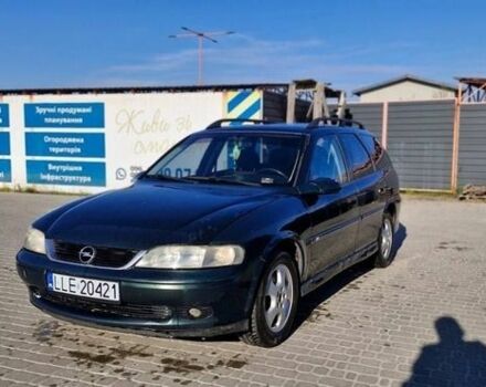 Зеленый Опель Вектра, объемом двигателя 2 л и пробегом 380 тыс. км за 1500 $, фото 1 на Automoto.ua