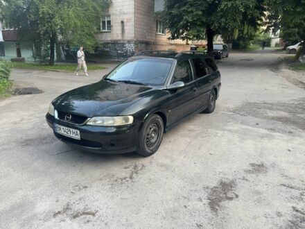 Опель Вектра 2000 в Ровно на Automoto.ua Зеленый Опель Вектра, объемом двигателя 1.8 л и пробегом 350 тыс. км за 1650 $, фото 1 на Automoto.ua