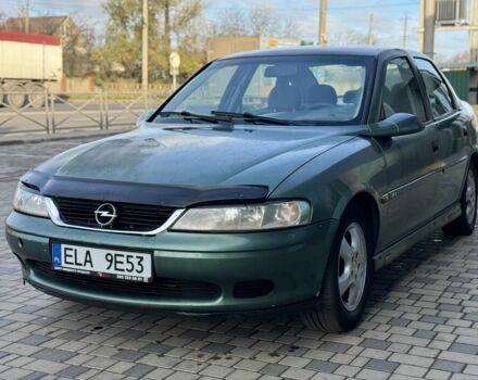 Зеленый Опель Вектра, объемом двигателя 0 л и пробегом 300 тыс. км за 1100 $, фото 1 на Automoto.ua