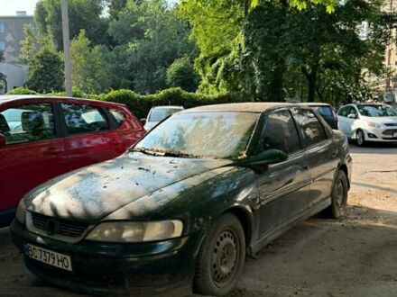 Опель Вектра 2000 в Изюме на Automoto.ua Зеленый Опель Вектра, объемом двигателя 2 л и пробегом 356 тыс. км за 1000 $, фото 1 на Automoto.ua