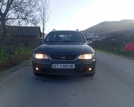Зелений Опель Вектра, об'ємом двигуна 0 л та пробігом 235 тис. км за 2250 $, фото 1 на Automoto.ua