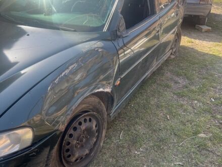 Зелений Опель Вектра, об'ємом двигуна 1.6 л та пробігом 200 тис. км за 550 $, фото 1 на Automoto.ua